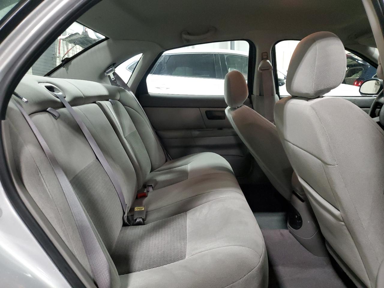 2004 Ford Taurus Se VIN: 1FAFP53U24G109483 Lot: 86631495