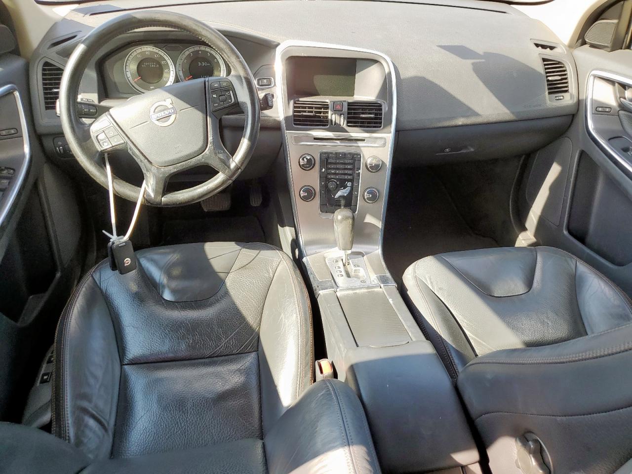 2012 Volvo Xc60 3.2 VIN: YV4952DL8C2337949 Lot: 84646145