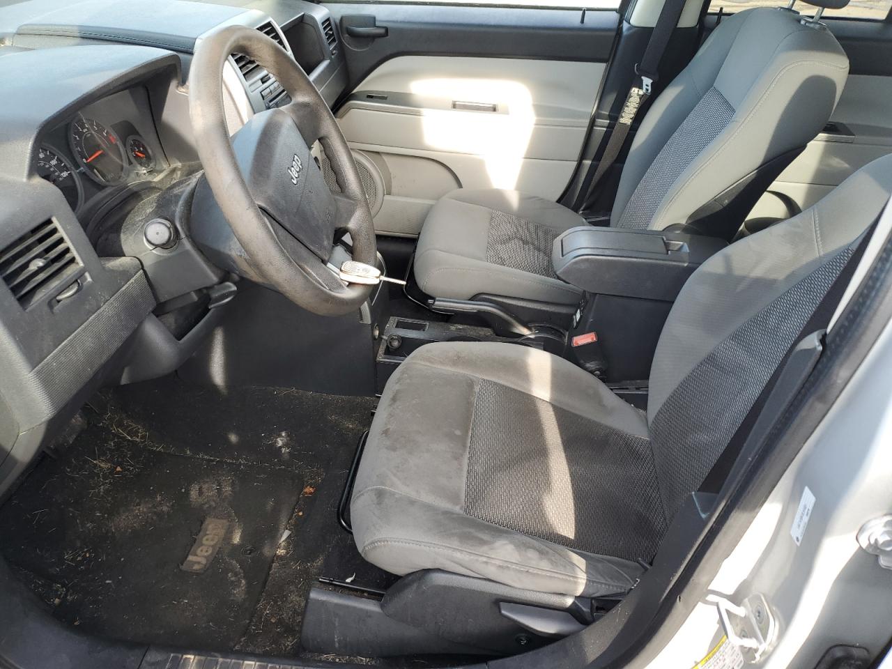 2007 Jeep Compass VIN: 1J8FT47087D291681 Lot: 90586455