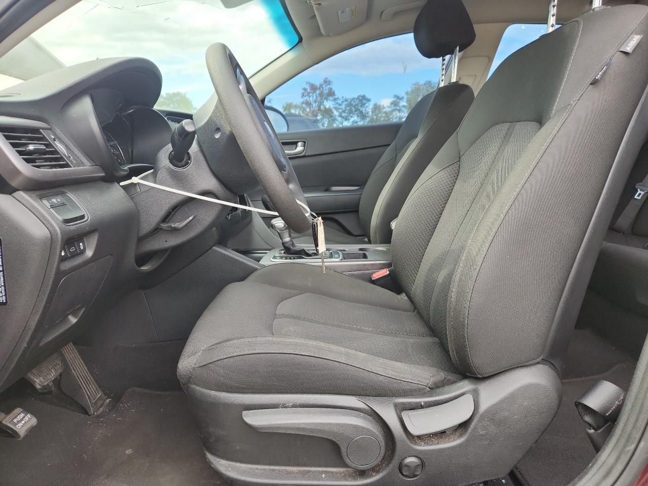 2017 Kia Optima Lx VIN: 5XXGT4L32HG129225 Lot: 85904725