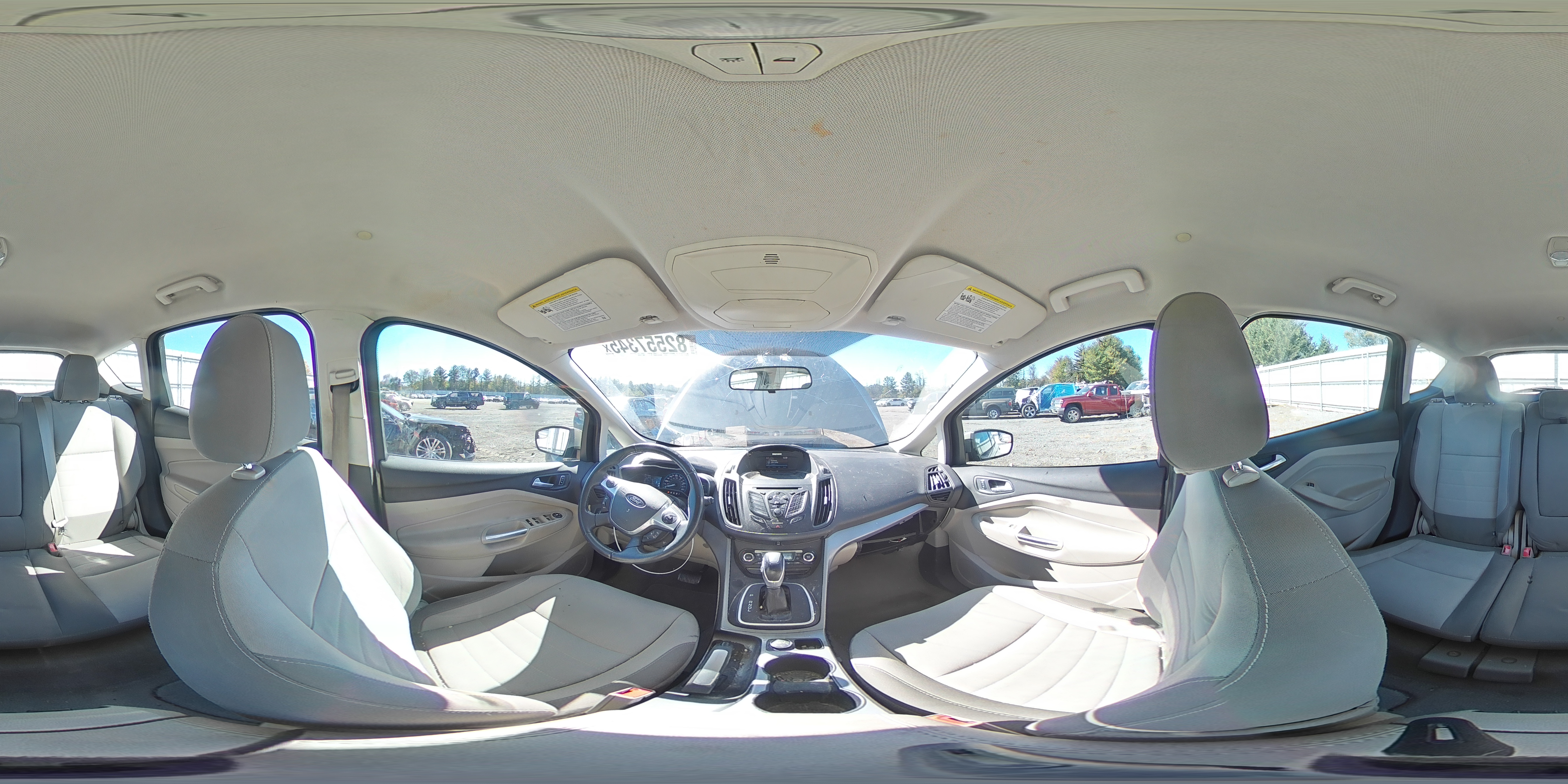 2015 Ford C-Max Se VIN: 1FADP5AU5FL111961 Lot: 82557345