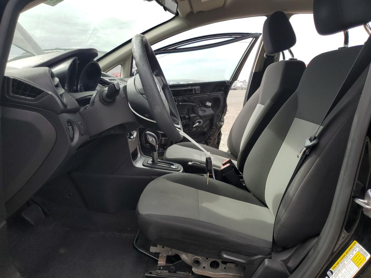 2016 Ford Fiesta S VIN: 3FADP4TJ9GM208643 Lot: 82387285
