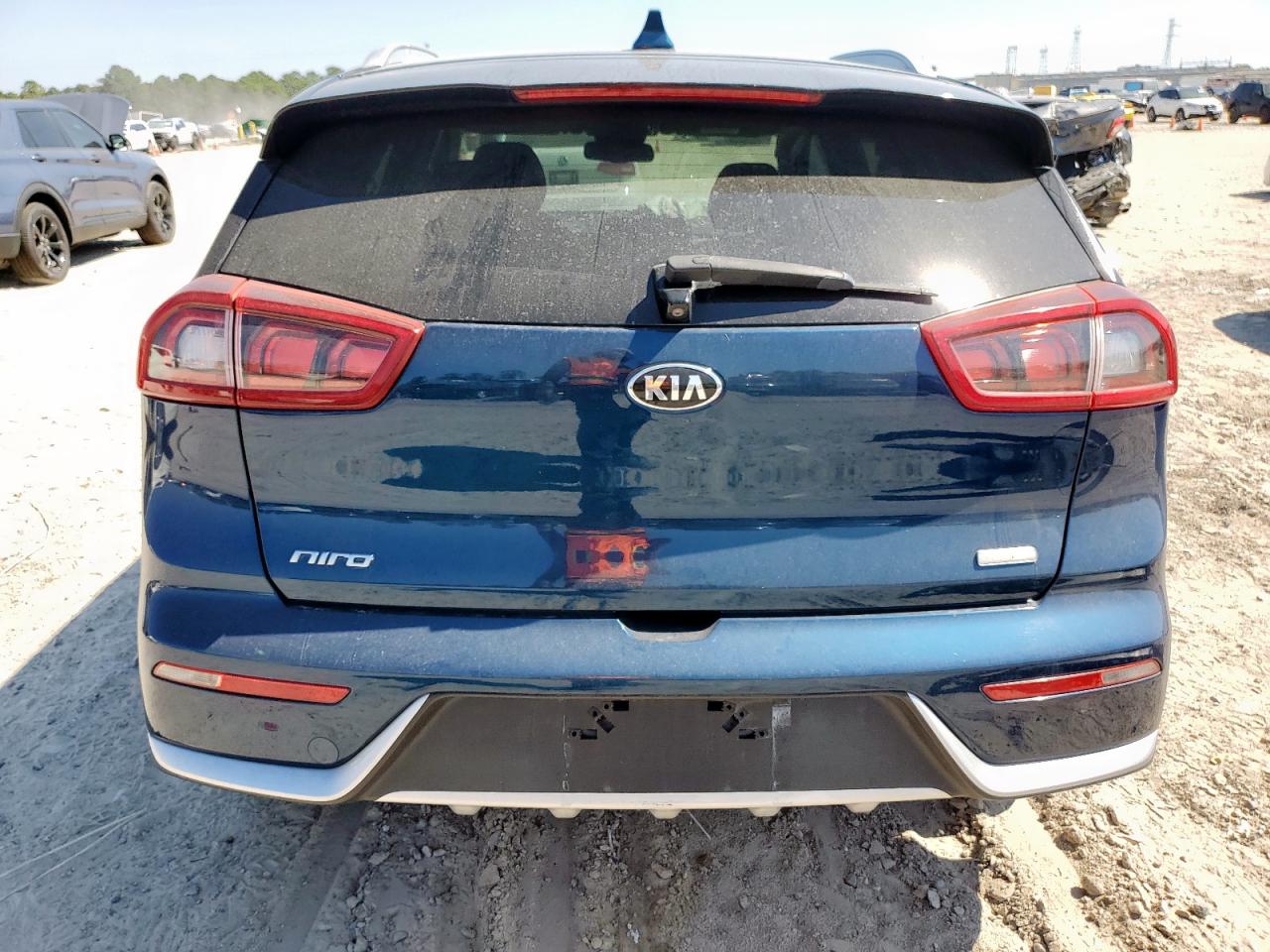 2018 Kia Niro Ex VIN: KNDCC3LC8J5124632 Lot: 82484995