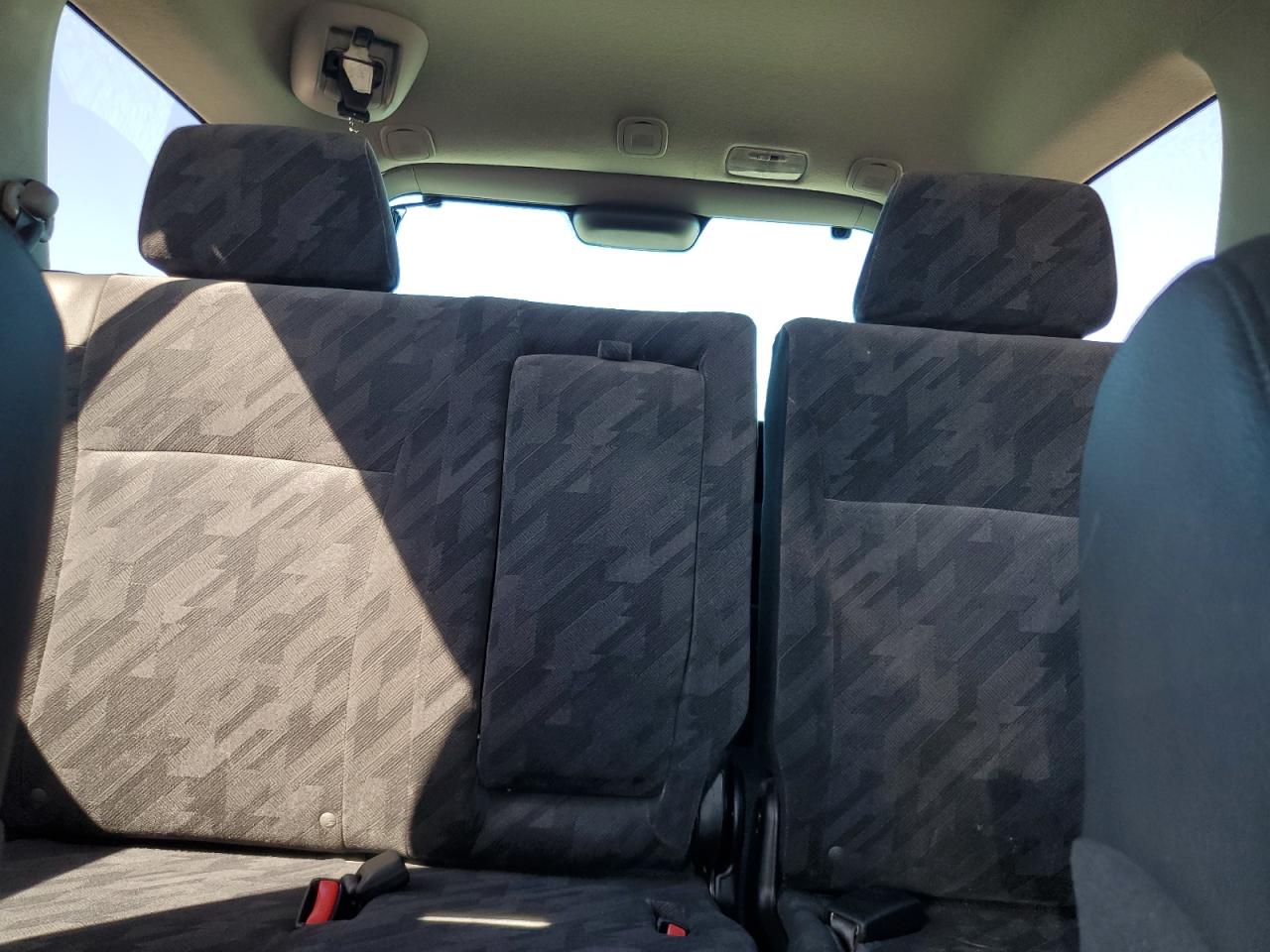 2004 Honda Cr-V Ex VIN: SHSRD788X4U231292 Lot: 82656205