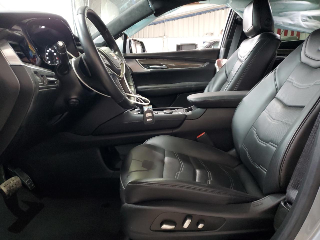 2024 Cadillac Xt5 Platinum Premium Luxury VIN: 1GYKNFRS9RZ706551 Lot: 82440345