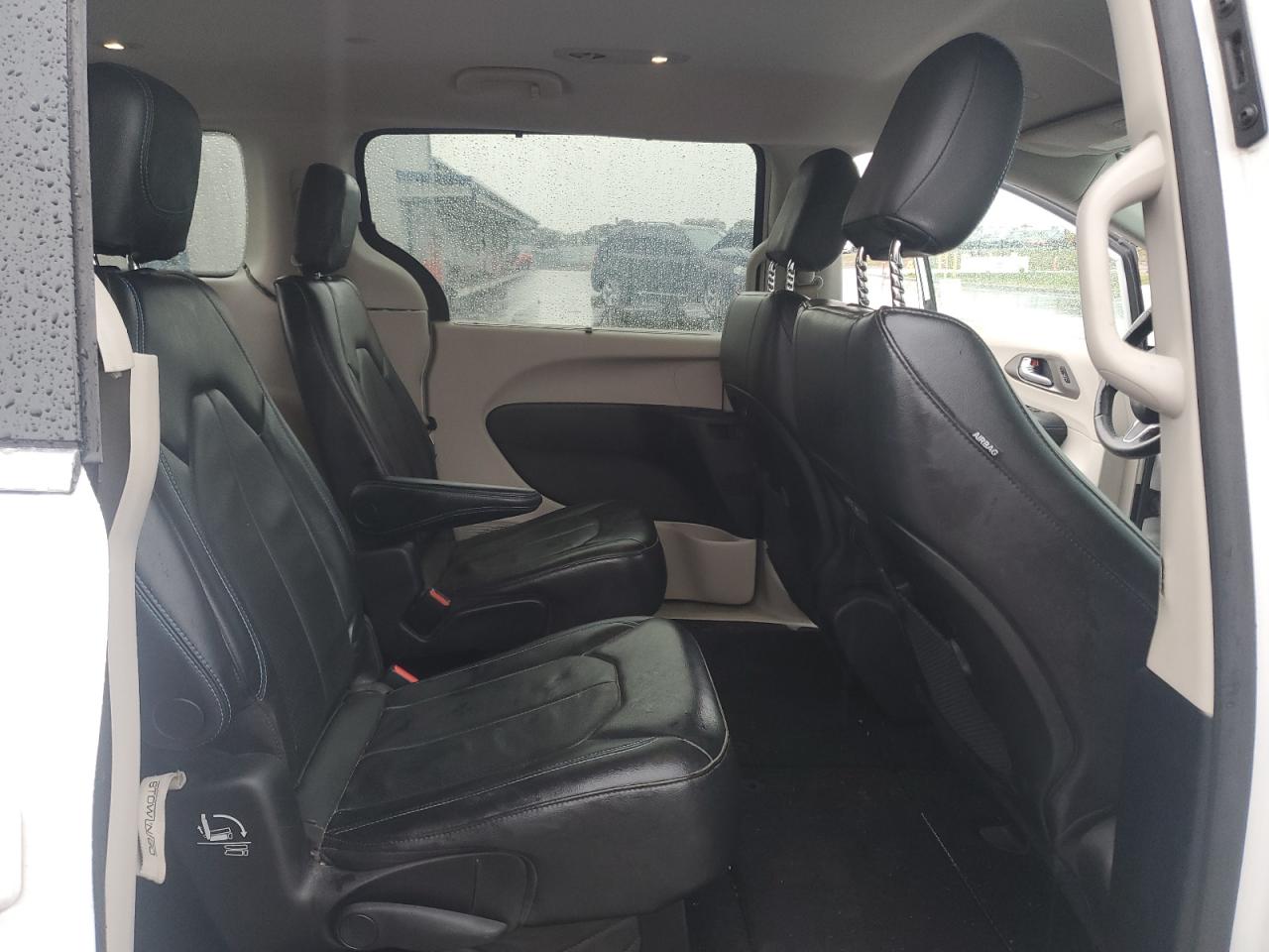 2021 Chrysler Pacifica Touring L VIN: 2C4RC1BG9MR574431 Lot: 82447795