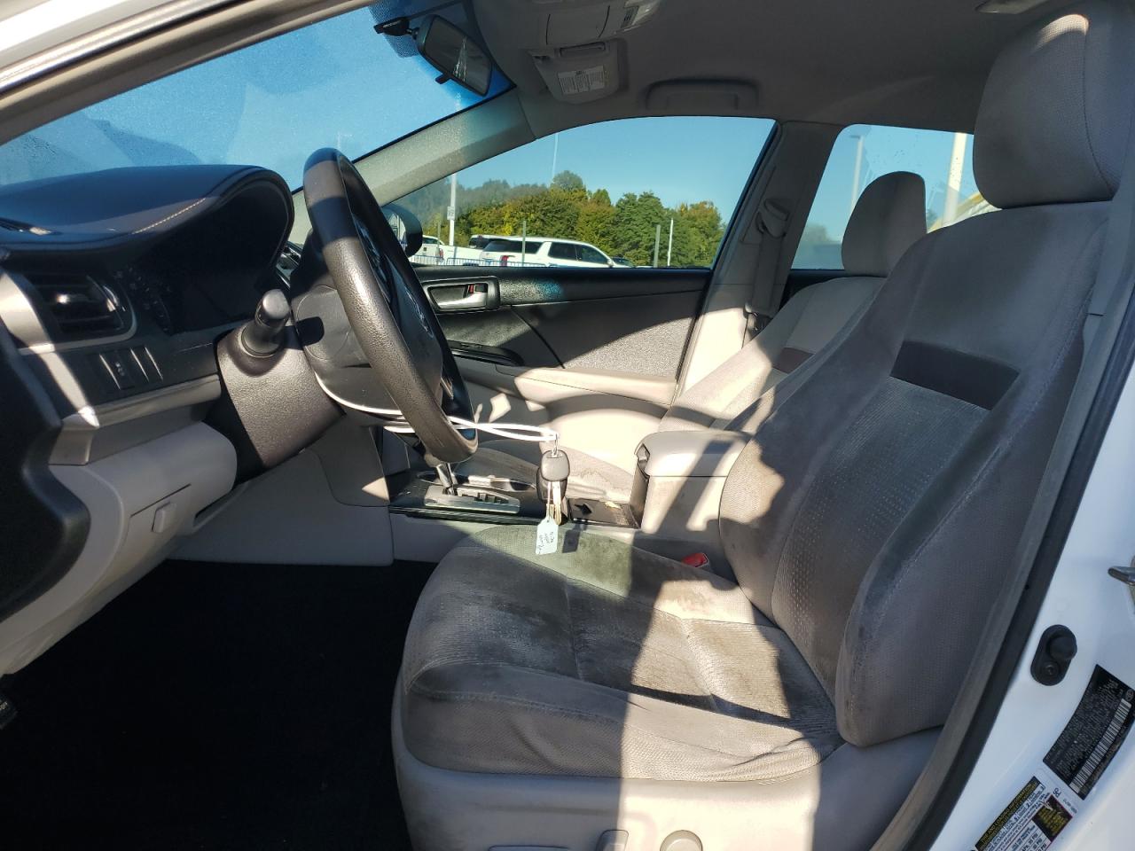 2014 Toyota Camry L VIN: 4T4BF1FK7ER384382 Lot: 82174795