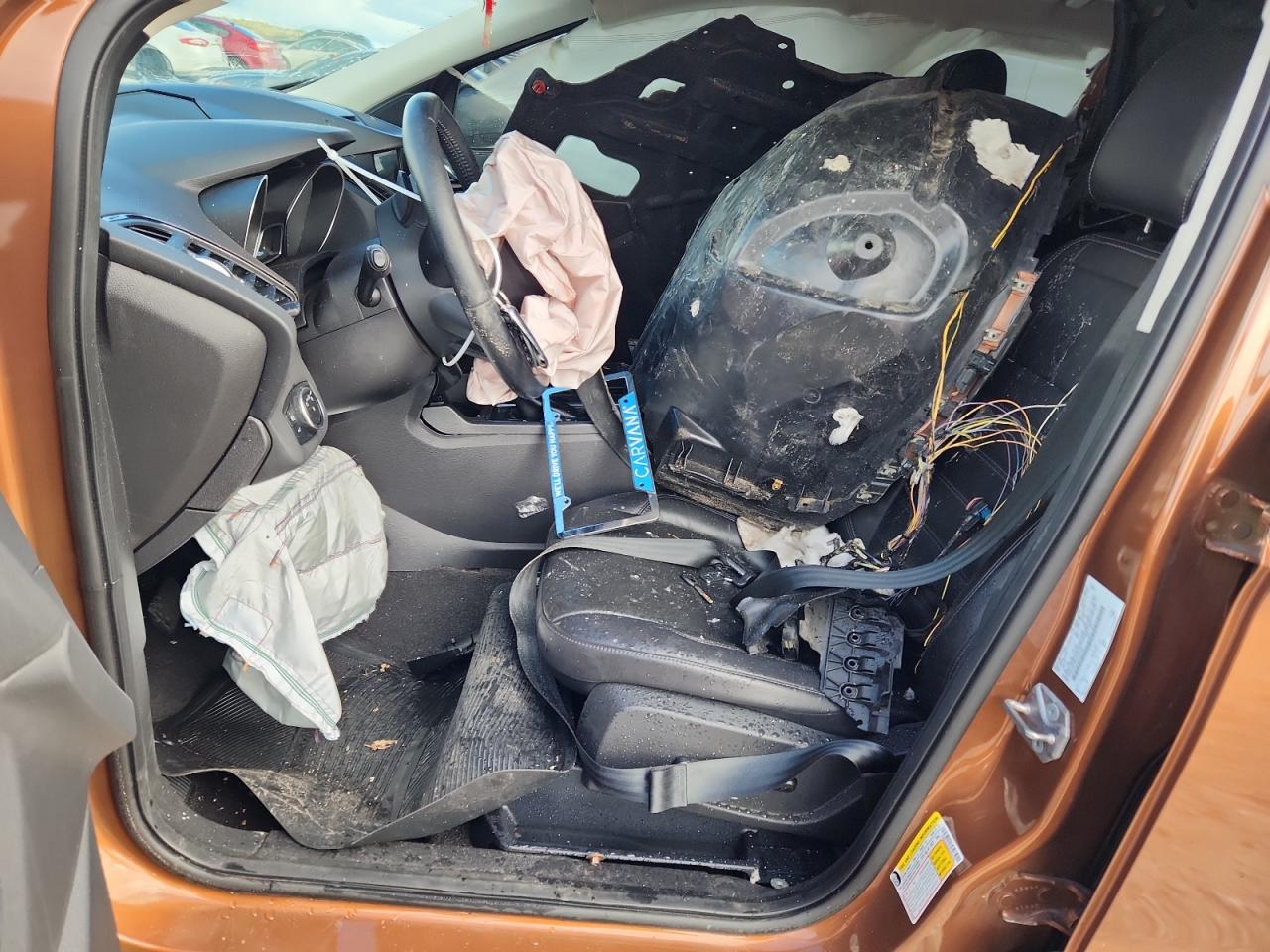 2017 Ford Escape Titanium VIN: 1FMCU9J90HUA63764 Lot: 82691835