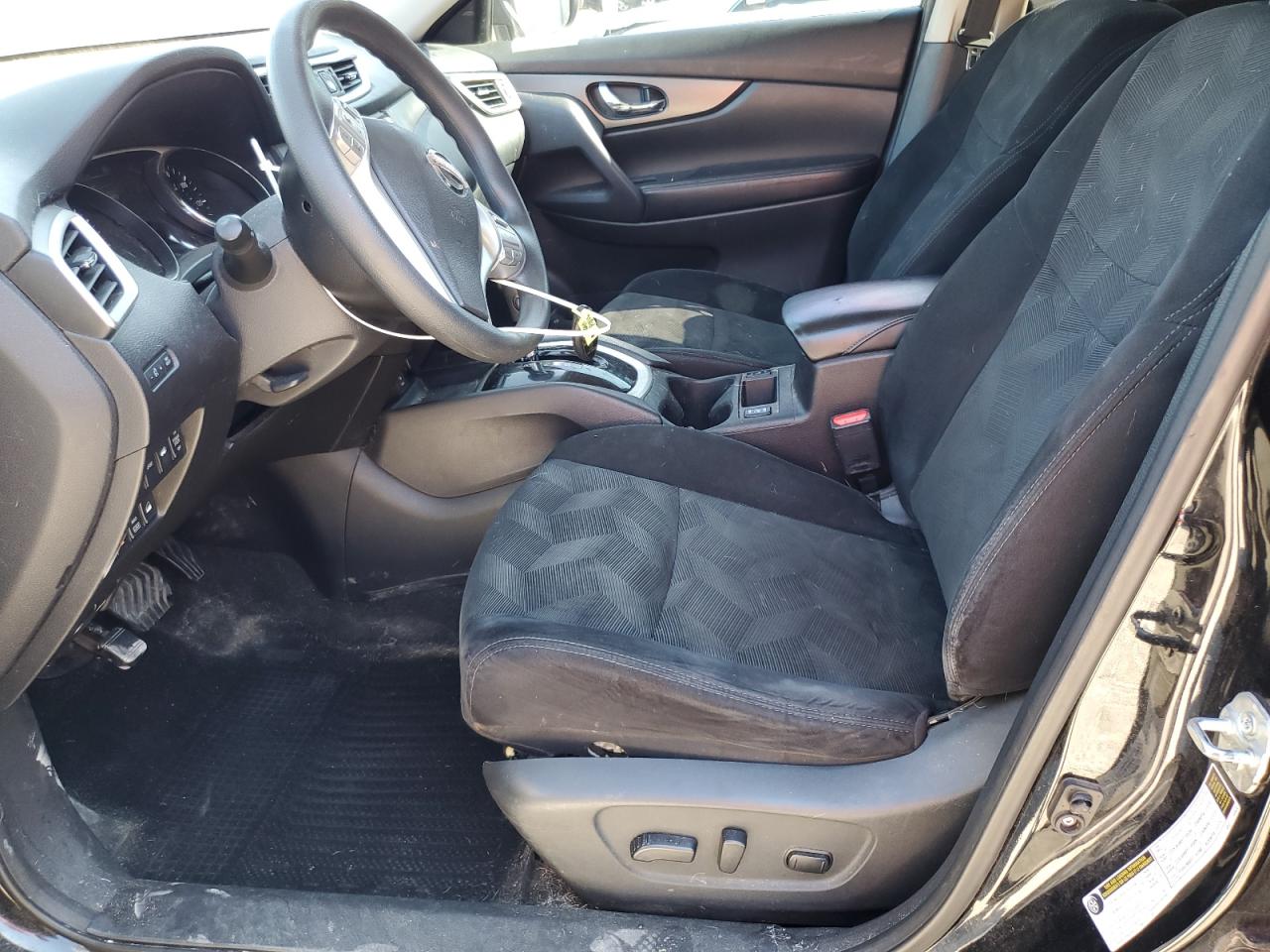 2015 Nissan Rogue S VIN: 5N1AT2MV0FC848010 Lot: 84568045