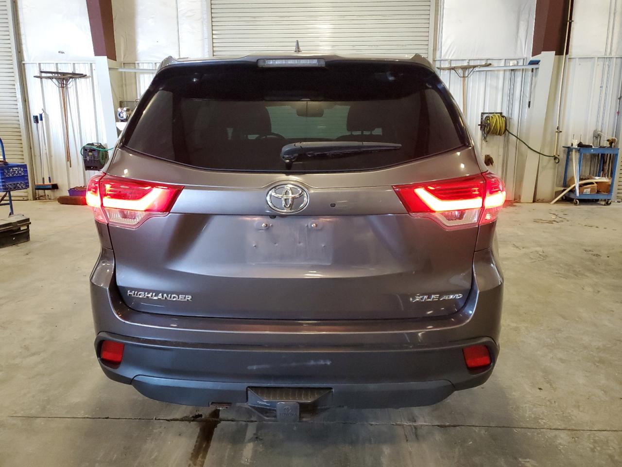 2017 Toyota Highlander Se VIN: 5TDJZRFH6HS416350 Lot: 87380695