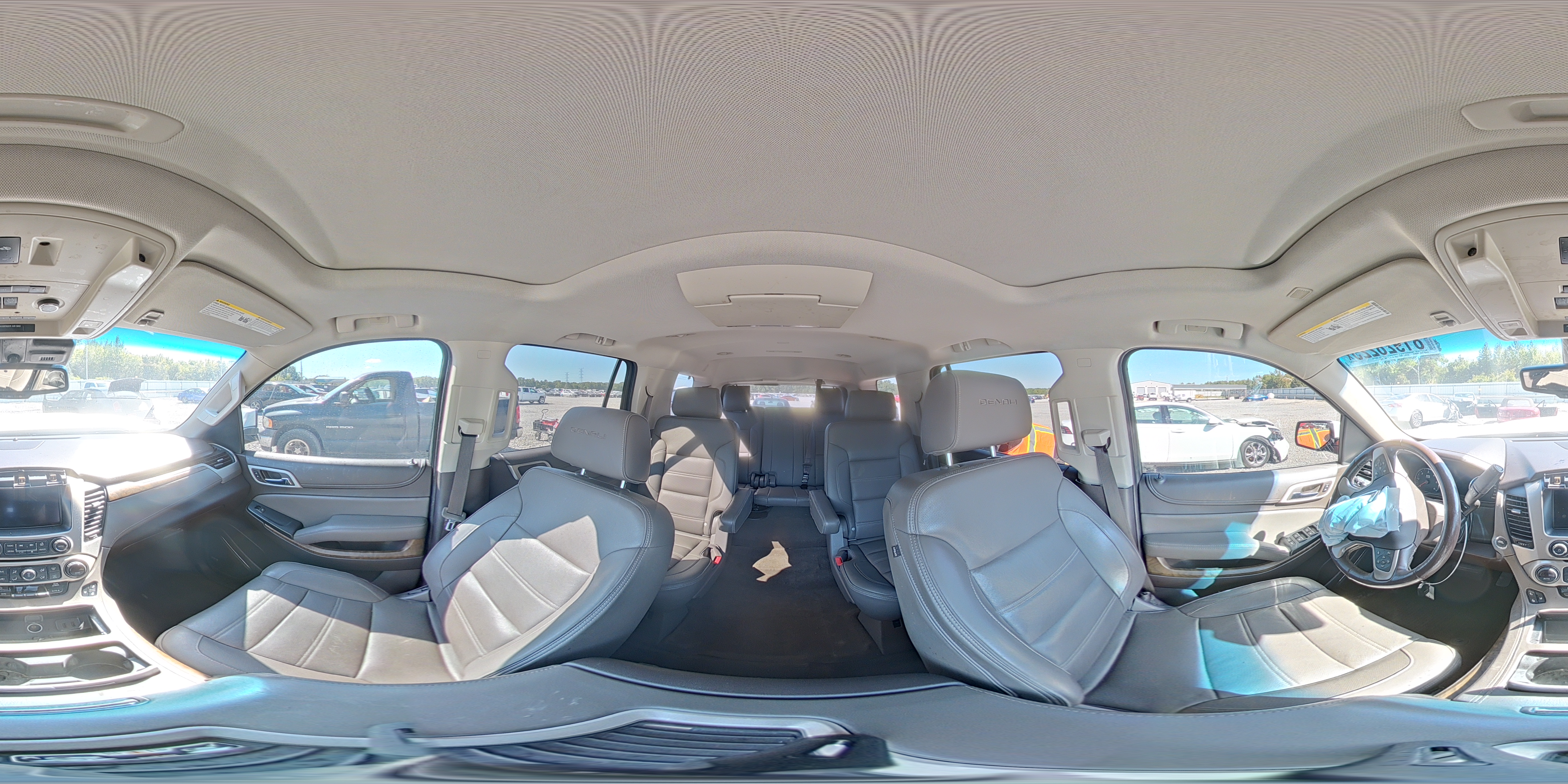 2018 GMC Yukon Denali VIN: 1GKS1CKJ1JR147829 Lot: 81928225