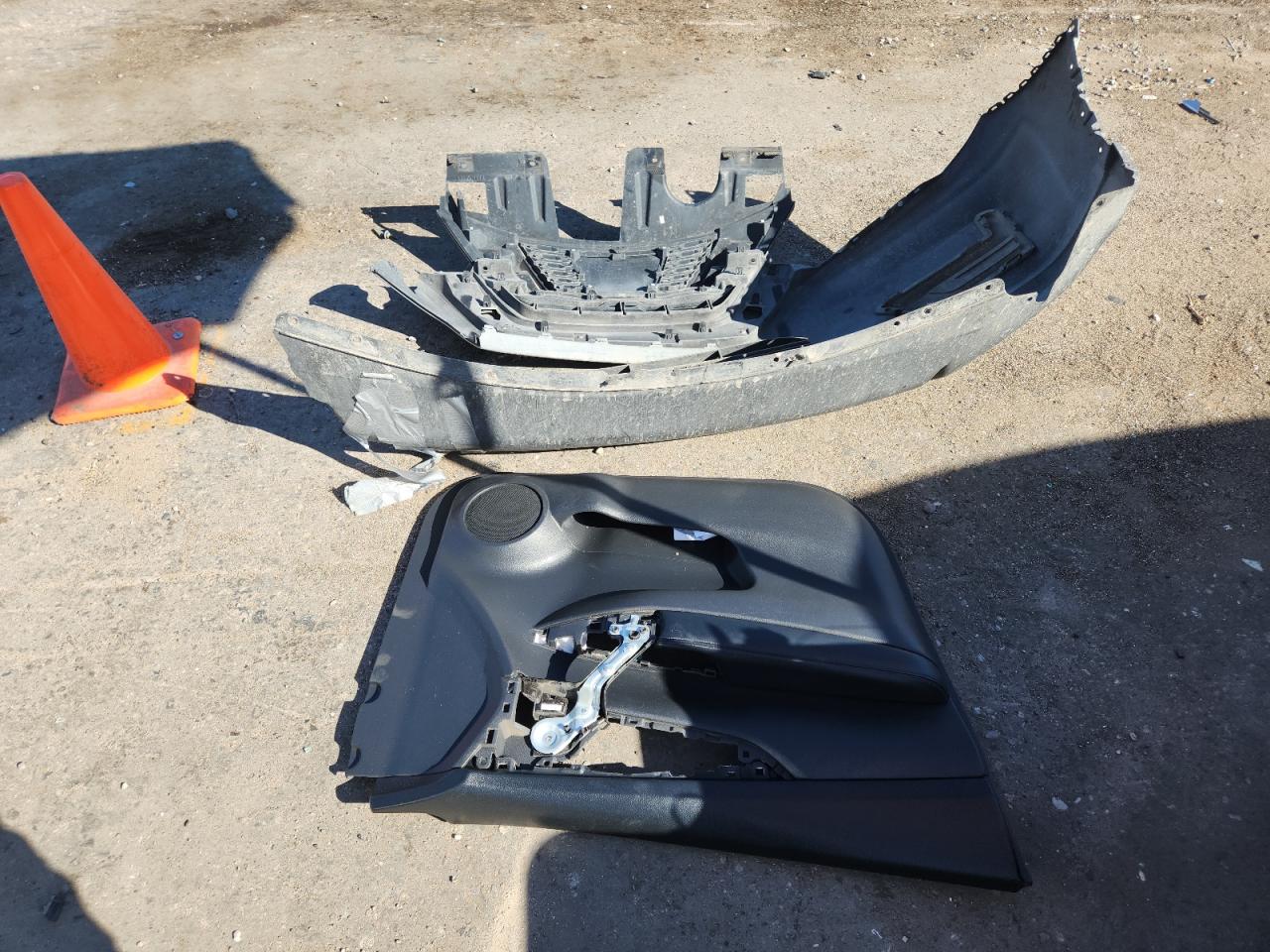 2017 Nissan Rogue S VIN: KNMAT2MV8HP608753 Lot: 82261385