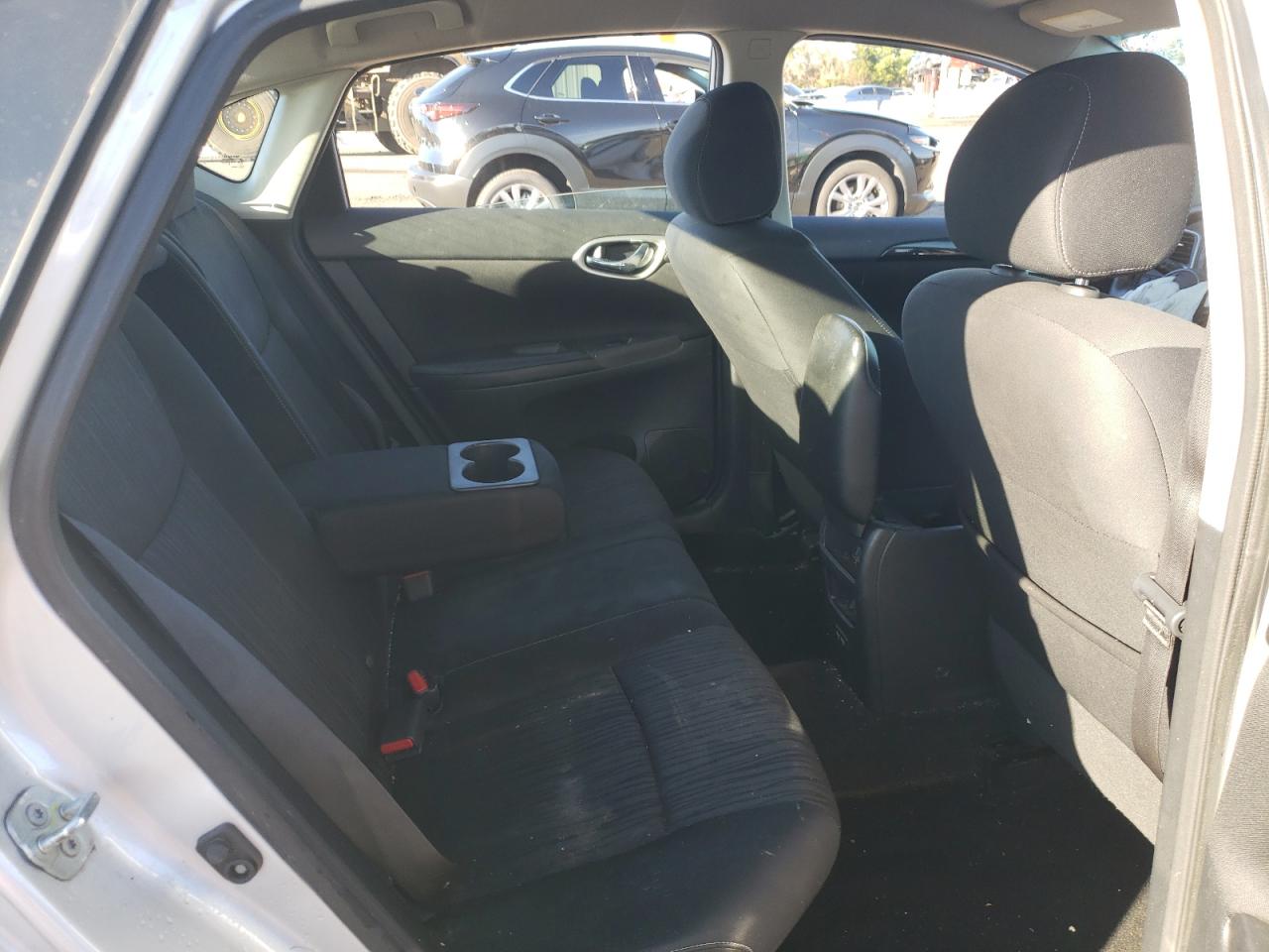 2019 Nissan Sentra S VIN: 3N1AB7AP8KY231842 Lot: 85663585