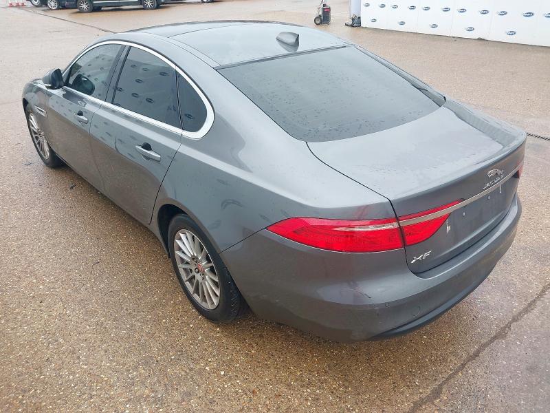 2017 JAGUAR XF 2.0D PRESTIGE 4DR