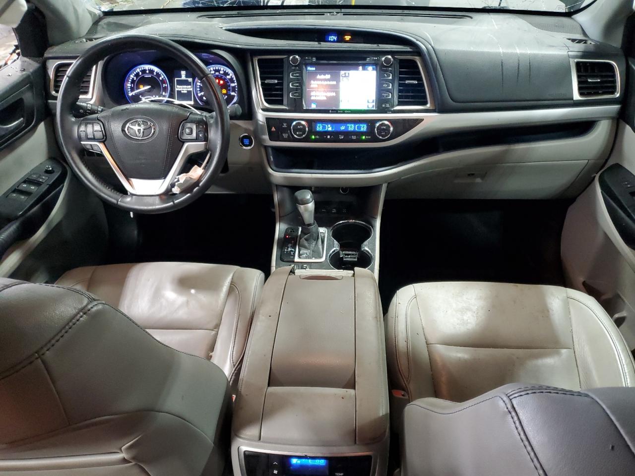 2016 Toyota Highlander Xle VIN: 5TDJKRFH4GS279590 Lot: 85645755