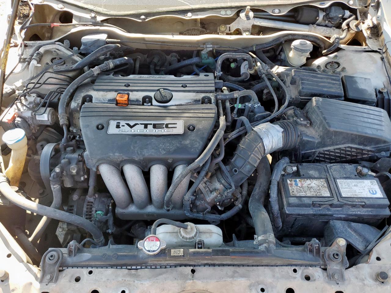 2004 Honda Accord Lx VIN: 1HGCM56474A090886 Lot: 84937665
