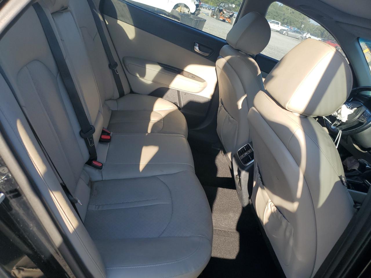 2016 Kia Optima Ex VIN: 5XXGU4L39GG076504 Lot: 84739105