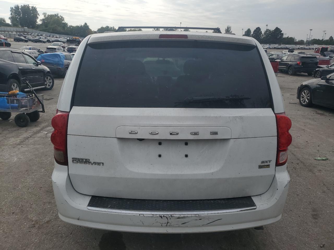 2017 Dodge Grand Caravan Sxt VIN: 2C4RDGCG8HR724517 Lot: 86715345