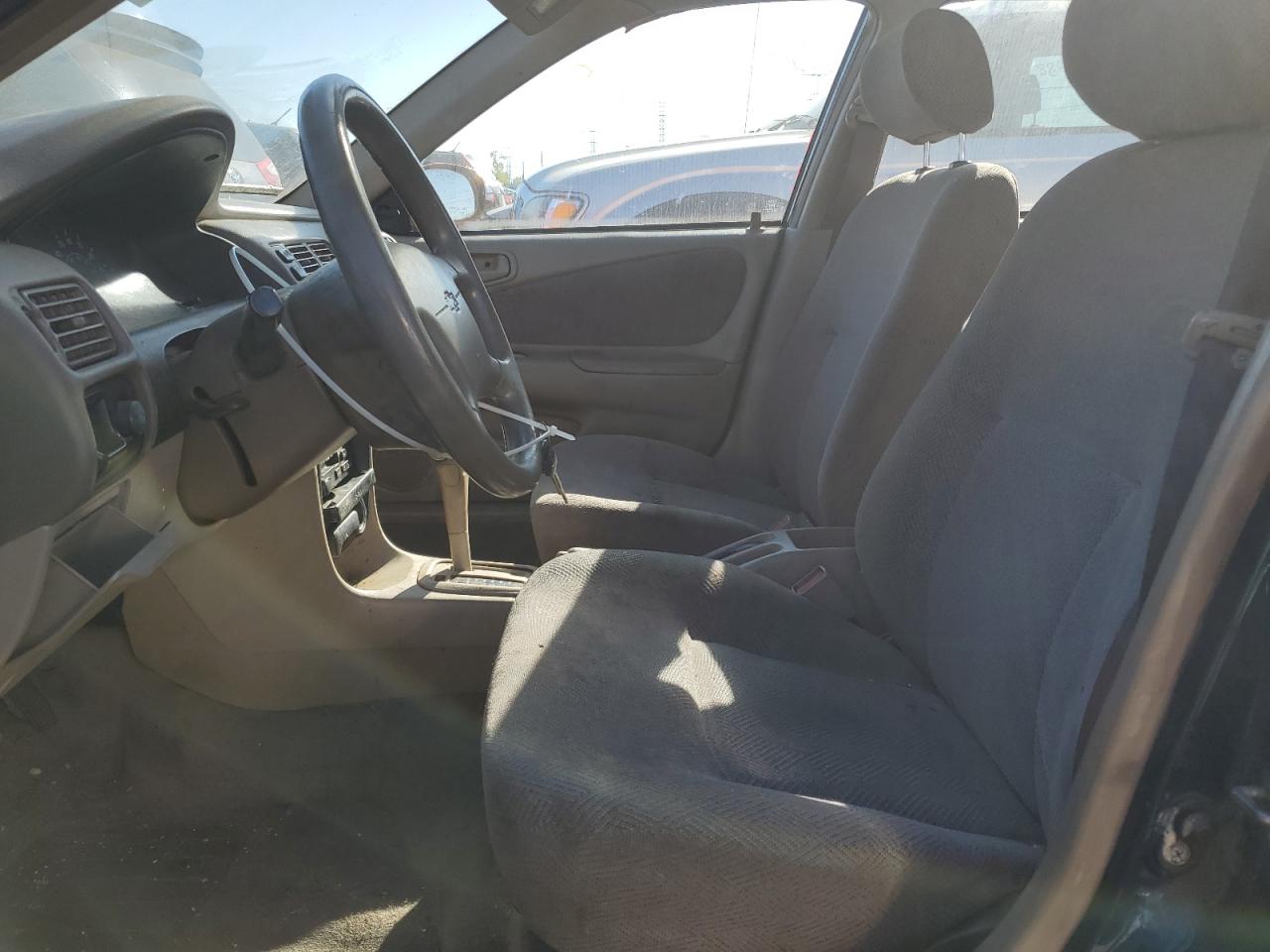 2001 Chevrolet Geo Prizm Base VIN: 1Y1SK52801Z405822 Lot: 85363415