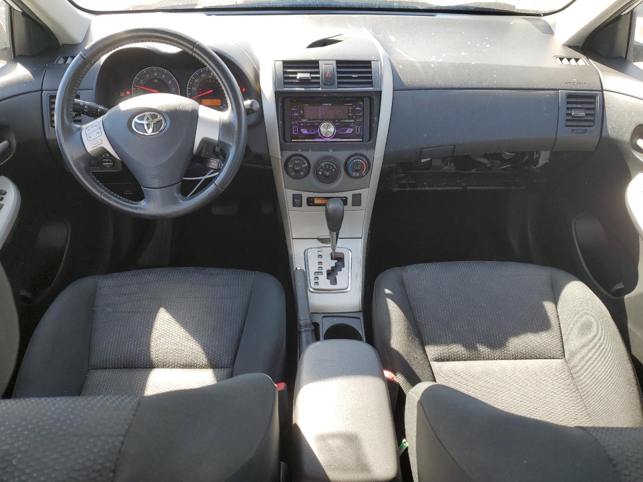 2010 Toyota Corolla Base VIN: 1NXBU4EE6AZ363823 Lot: 84934815