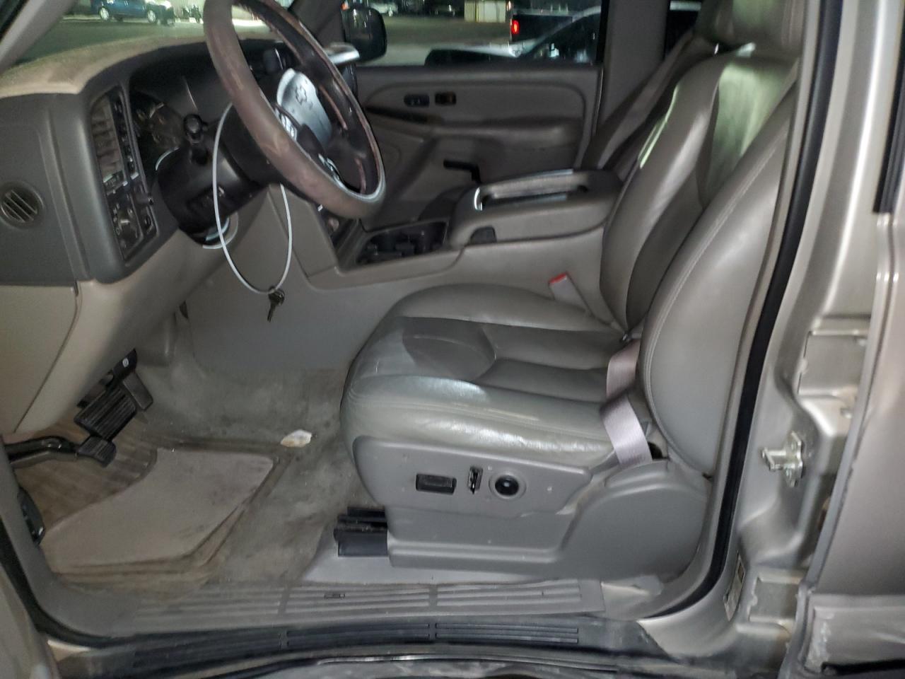 2004 Chevrolet Tahoe K150 VIN: 173660 Lot: 85425745