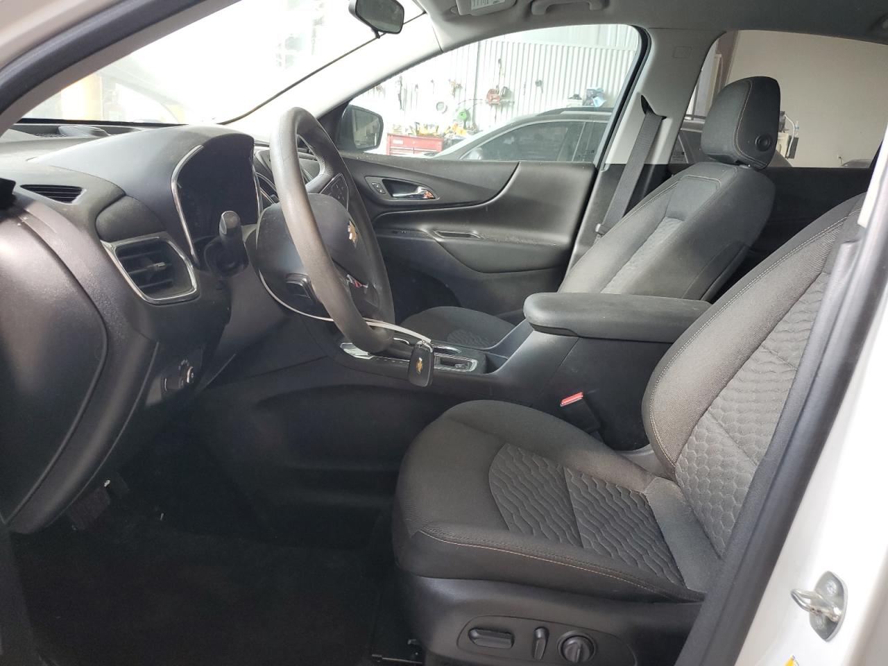 2019 Chevrolet Equinox Lt VIN: 2GNAXKEV2K6142383 Lot: 81062645