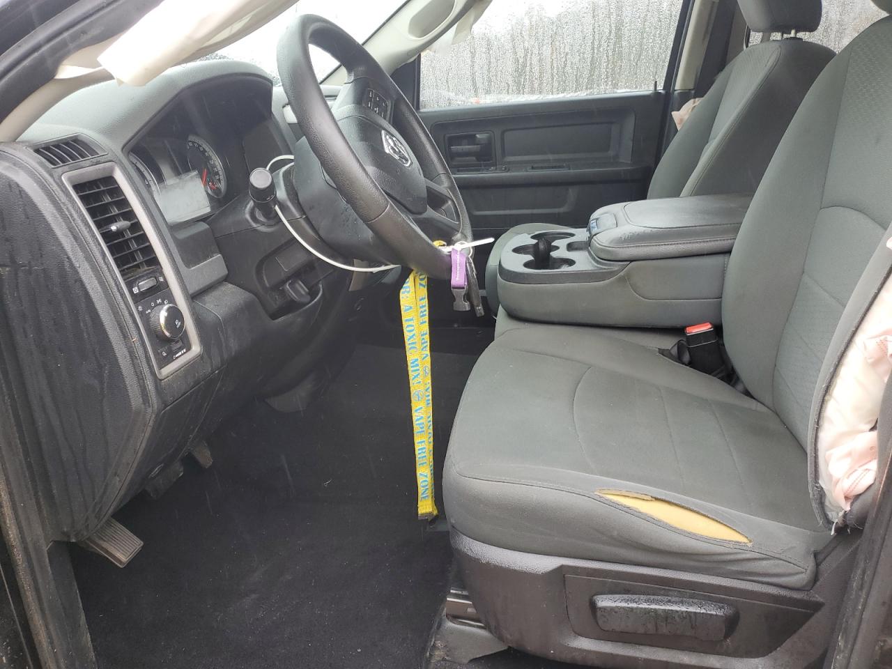 2015 Ram 1500 St VIN: 1C6RR7FT4FS712846 Lot: 90728205