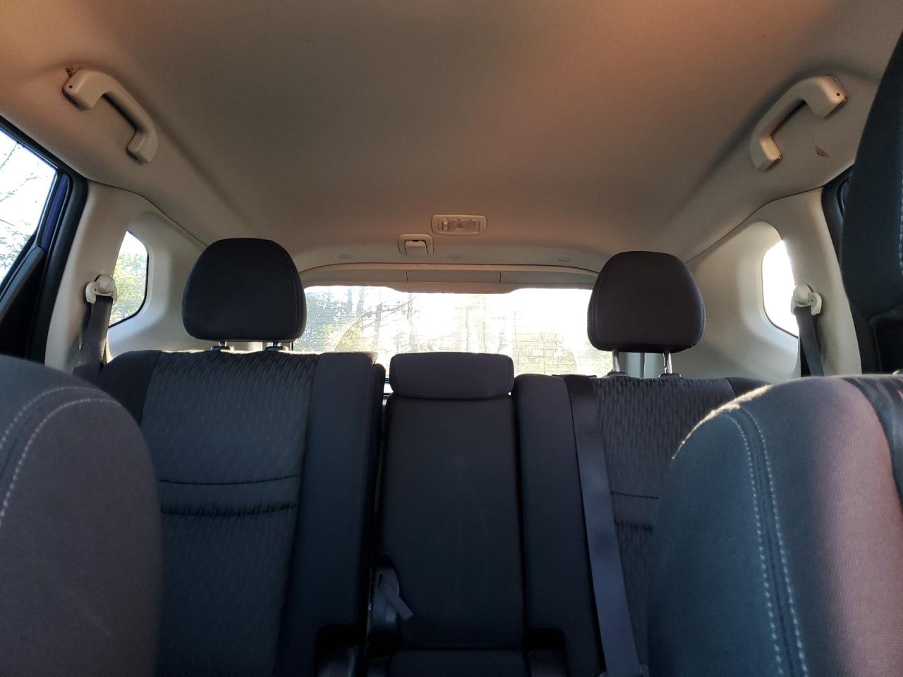 2020 Nissan Rogue S VIN: JN8AT2MV6LW132747 Lot: 84376905