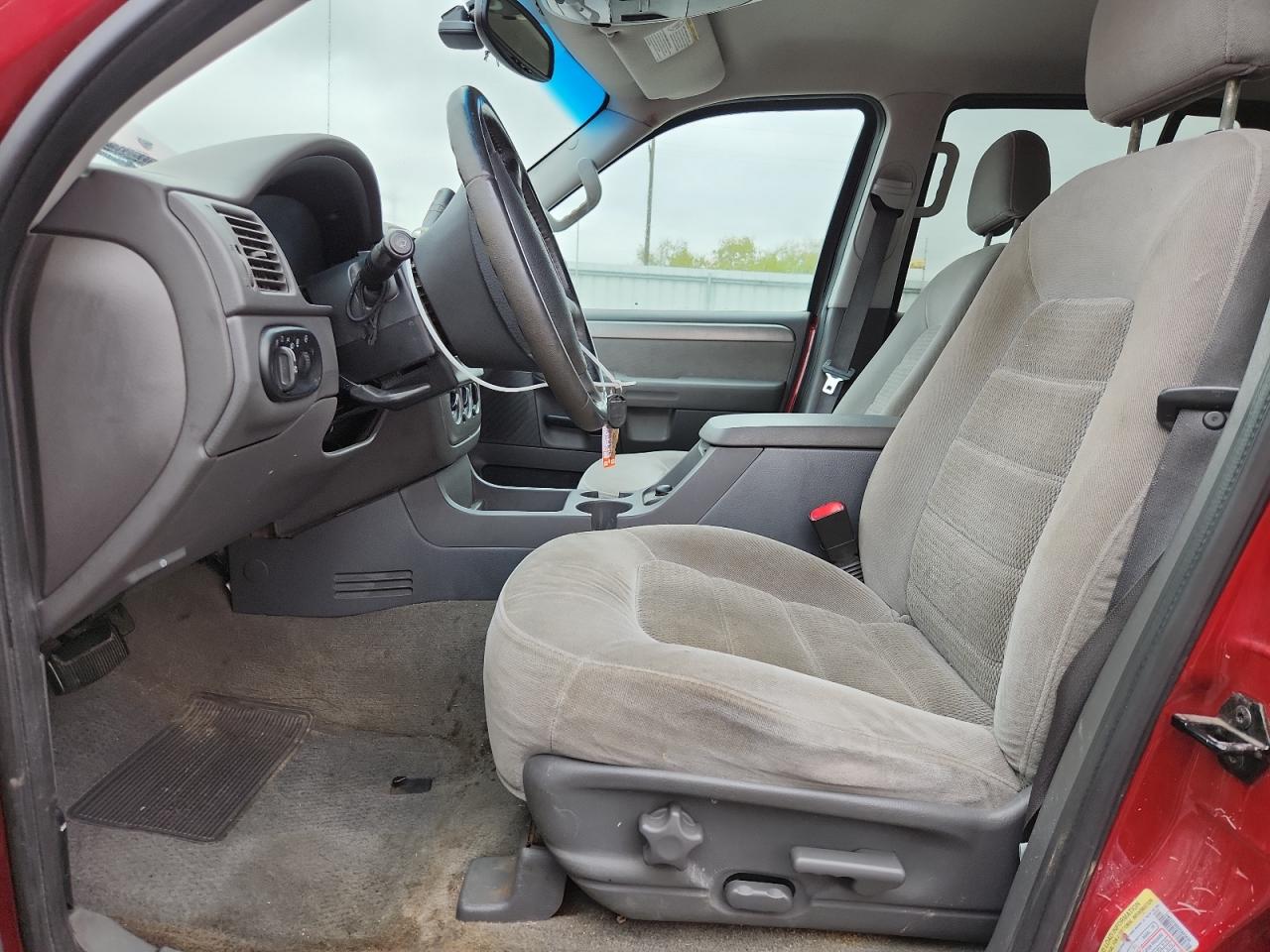 2004 Ford Explorer Xlt VIN: 1FMZU73K84ZA85636 Lot: 82129805