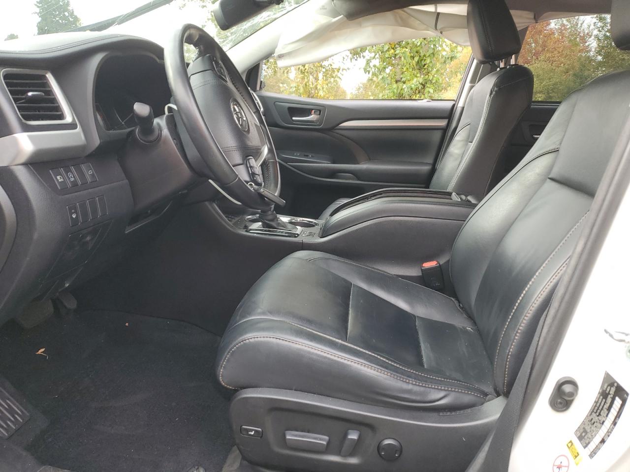 2017 Toyota Highlander Se VIN: 5TDJZRFH3HS363753 Lot: 90287675