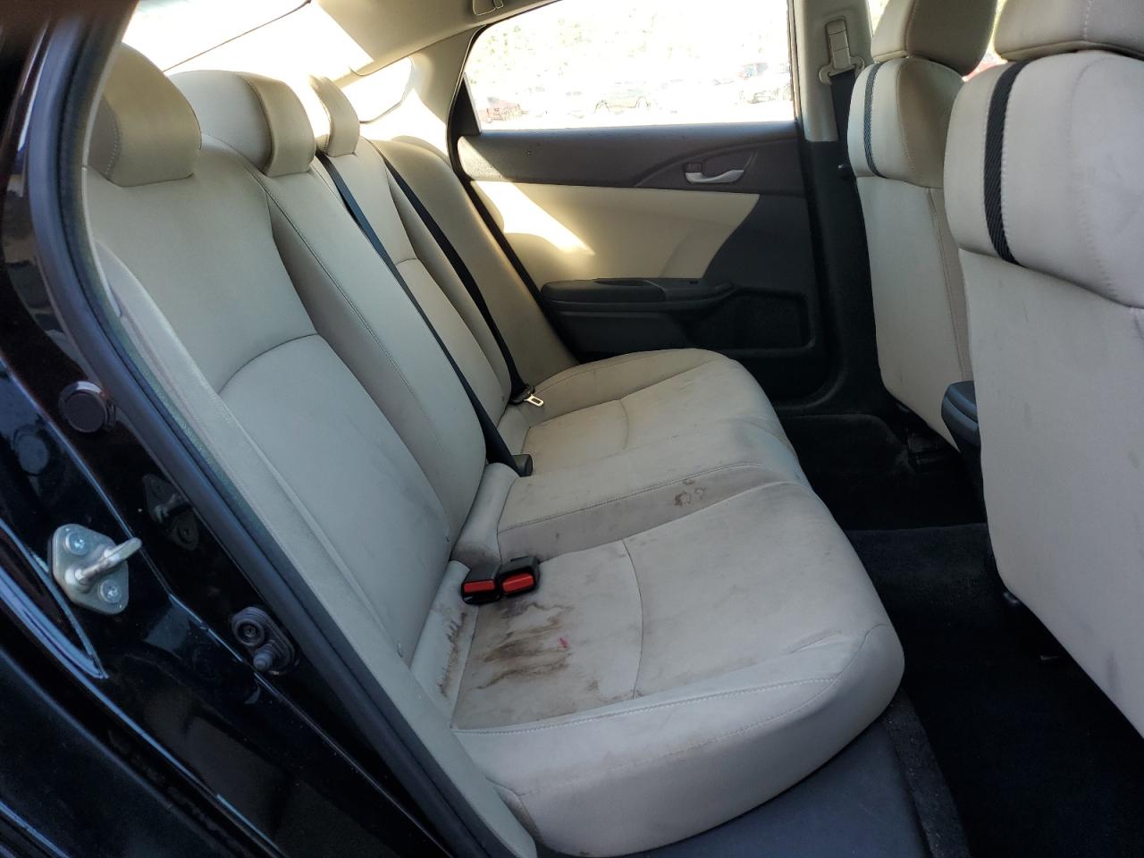 2017 Honda Civic Lx VIN: 19XFC2F52HE055942 Lot: 85892975