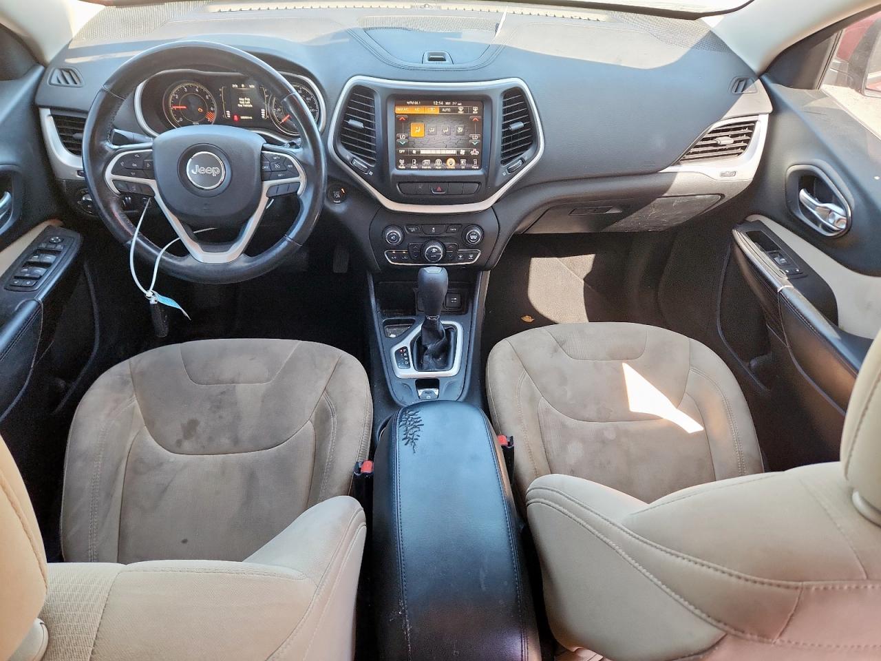 2015 Jeep Cherokee Latitude VIN: 1C4PJLCB8FW535609 Lot: 90733795