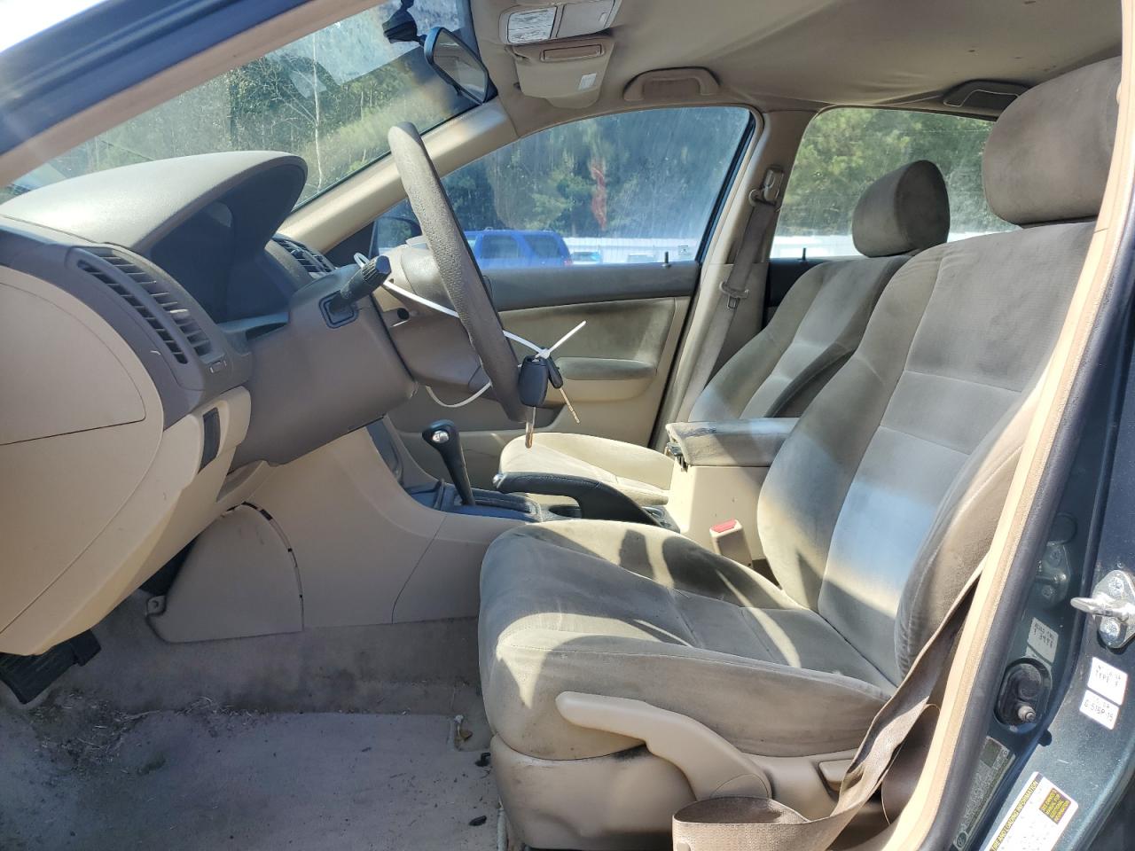 2004 Honda Accord Lx VIN: 3HGCM56394G704989 Lot: 85662015