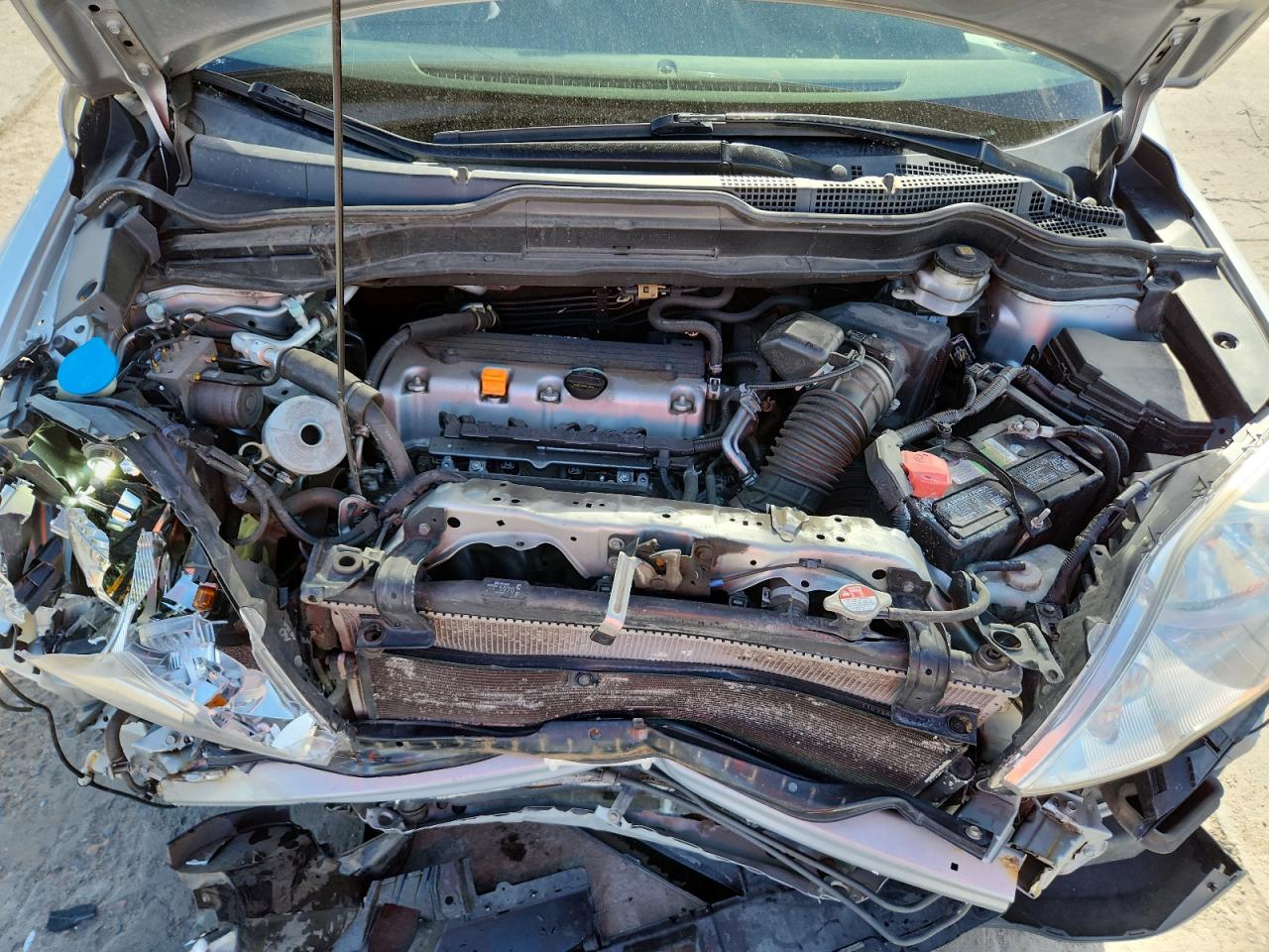 2011 Honda Cr-V Lx VIN: JHLRE4H32BC020950 Lot: 85105035