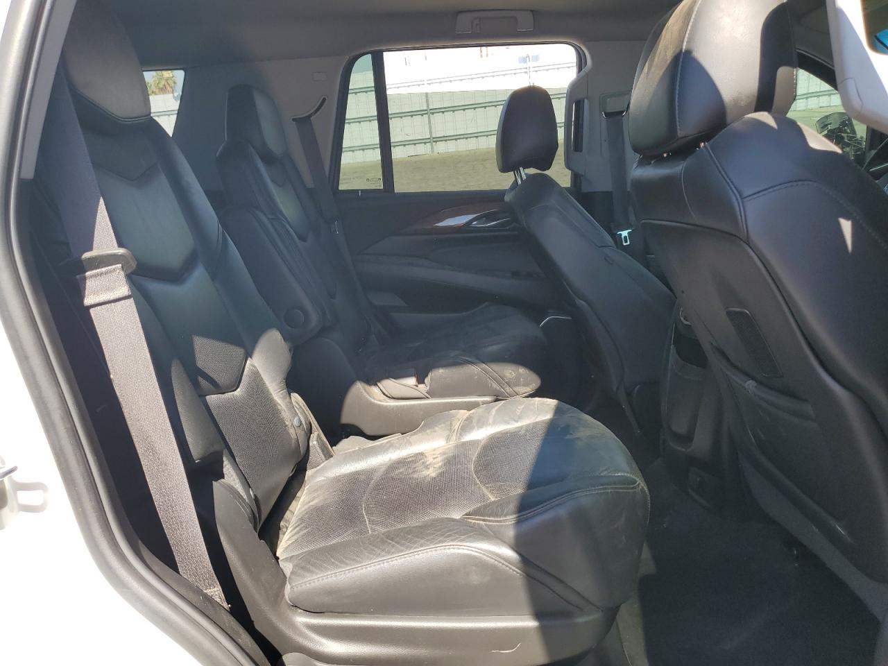 2018 Cadillac Escalade VIN: 1GYS3AKJ2JR189124 Lot: 84624425