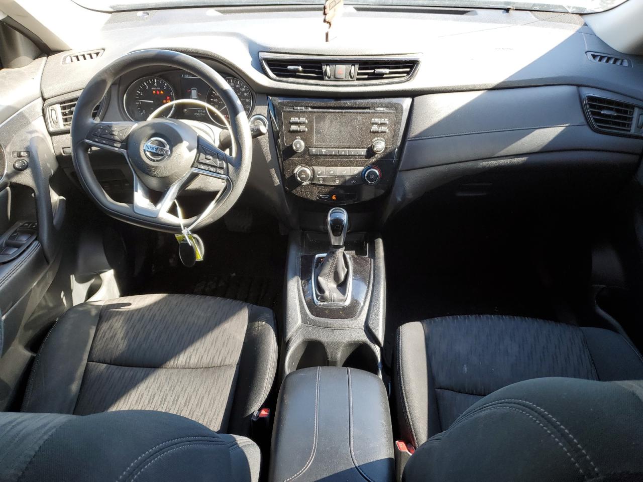 2017 Nissan Rogue Sv VIN: 5N1AT2MVXHC769124 Lot: 85494435