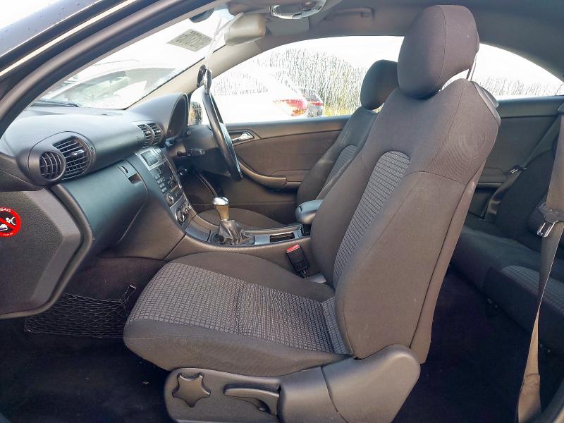 2004 MERCEDES-BENZ C CLASS C180K SE 3DR