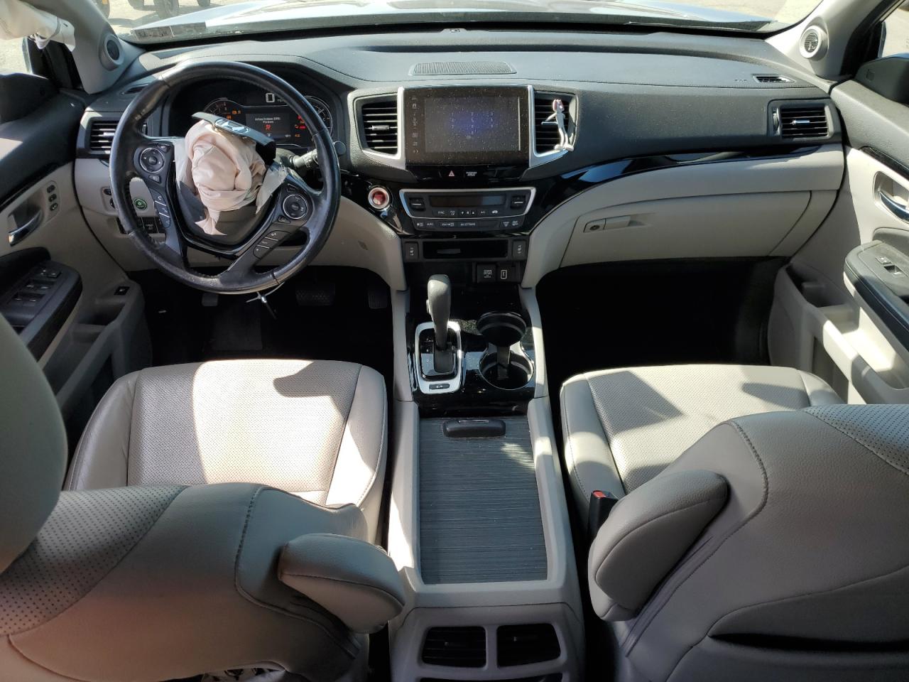 2019 Honda Ridgeline Rtl VIN: 5FPYK3F77KB021068 Lot: 82221255