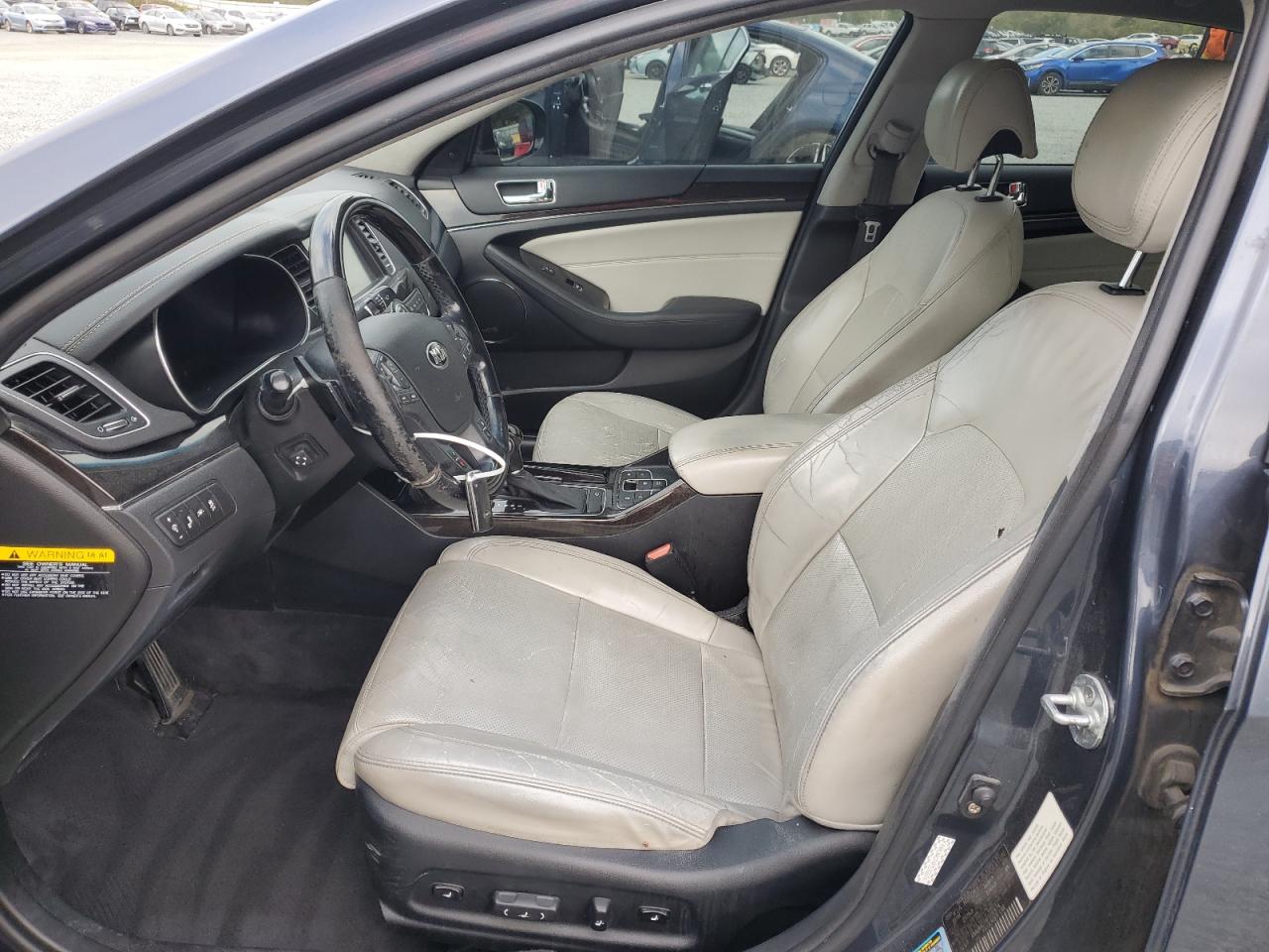 2015 Kia Cadenza Premium VIN: KNALN4D74F5192674 Lot: 82435465