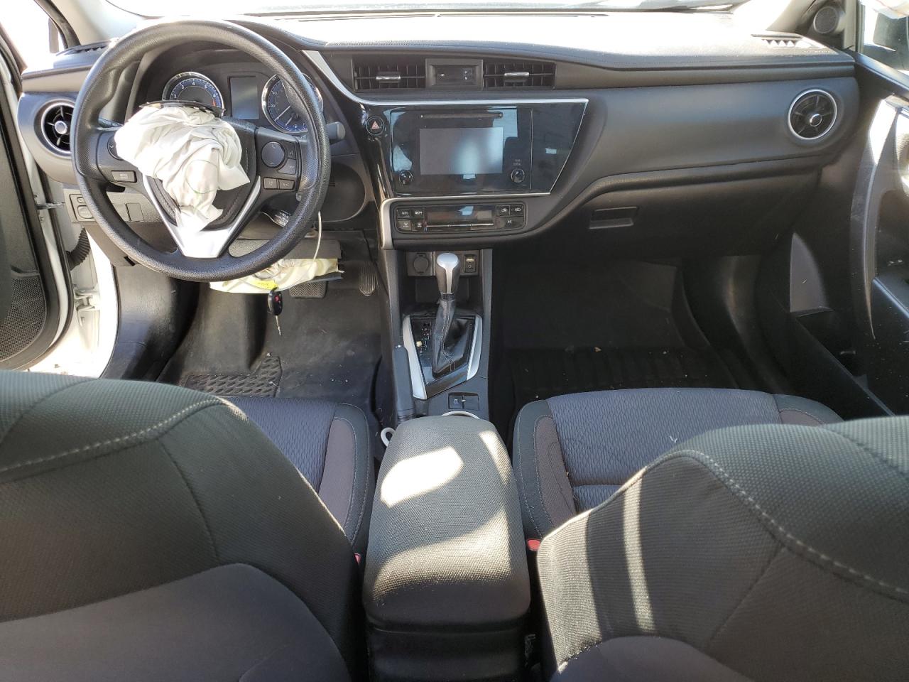 2019 Toyota Corolla L VIN: 5YFBURHE2KP885084 Lot: 85650975