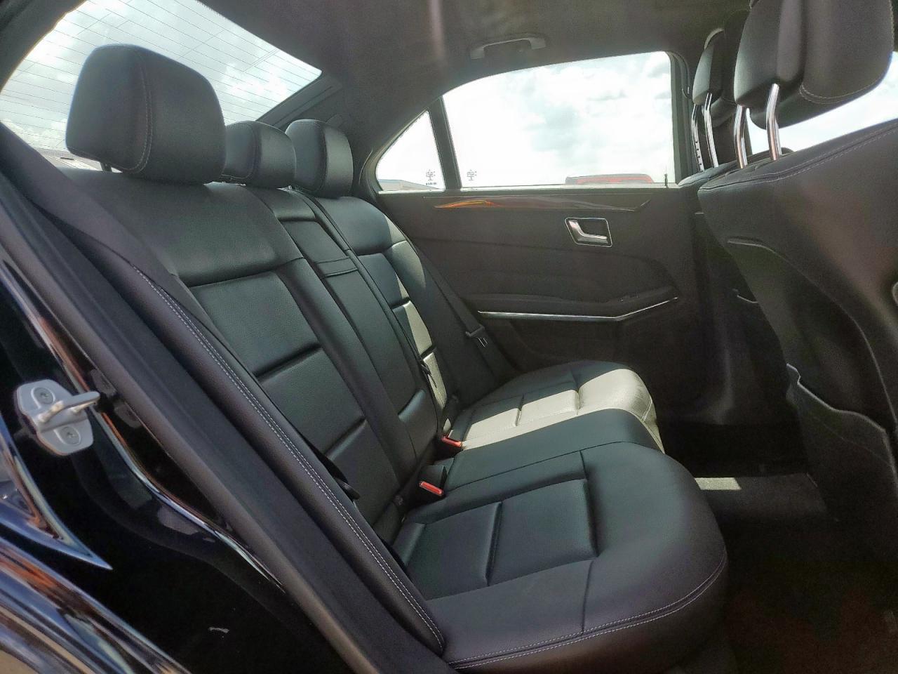 2014 Mercedes-Benz E 350 VIN: WDDHF5KB0EA967440 Lot: 84945535