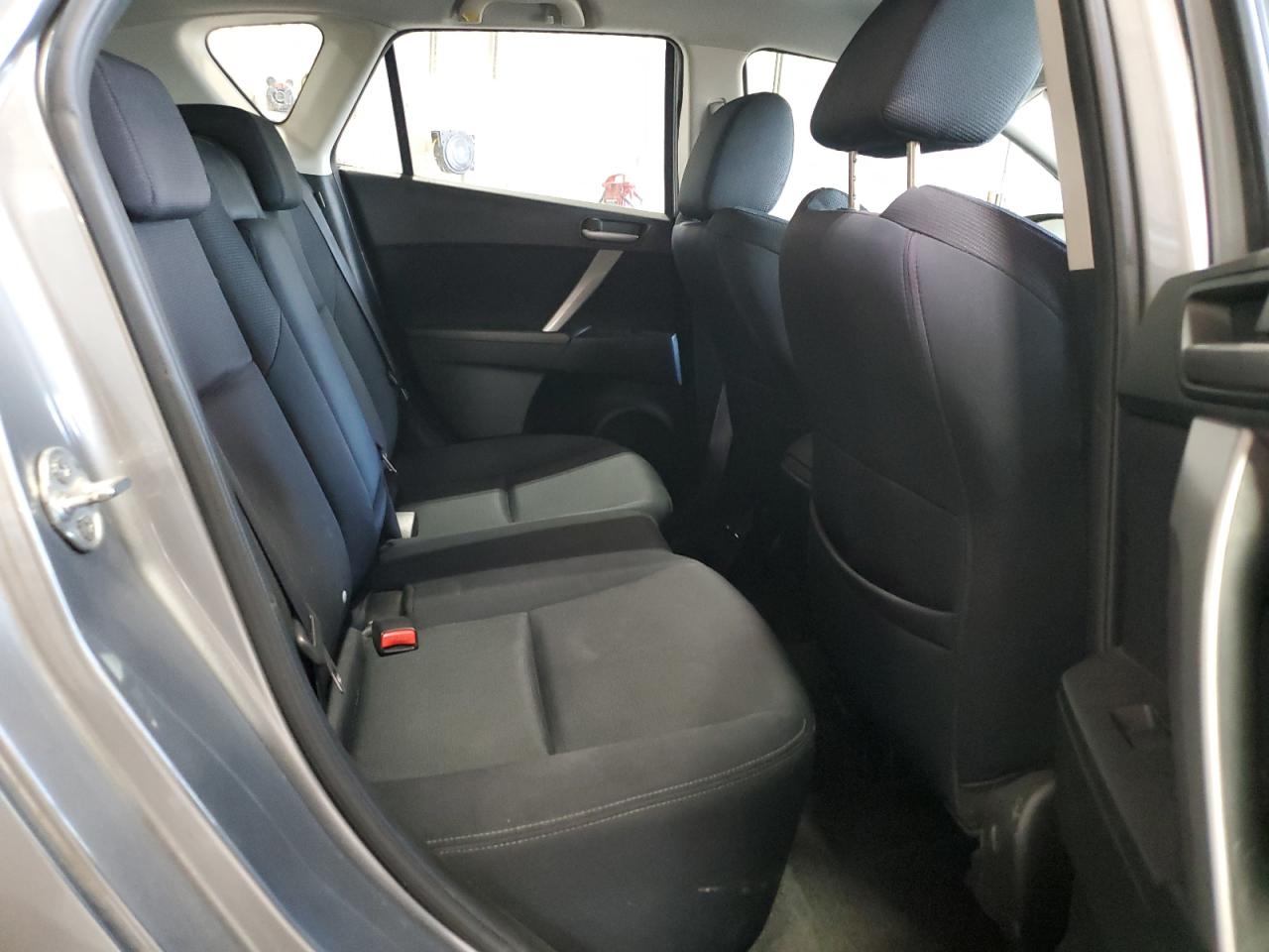 2010 Mazda 3 S VIN: JM1BL1H60A1226985 Lot: 86604075