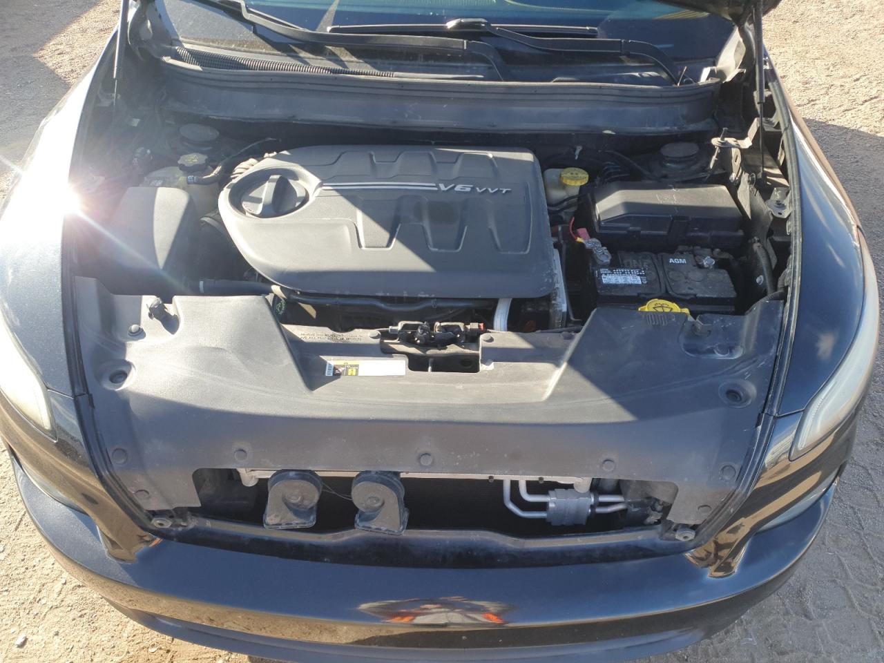 2016 Jeep Cherokee Latitude VIN: 1C4PJMCS0GW163013 Lot: 86690675