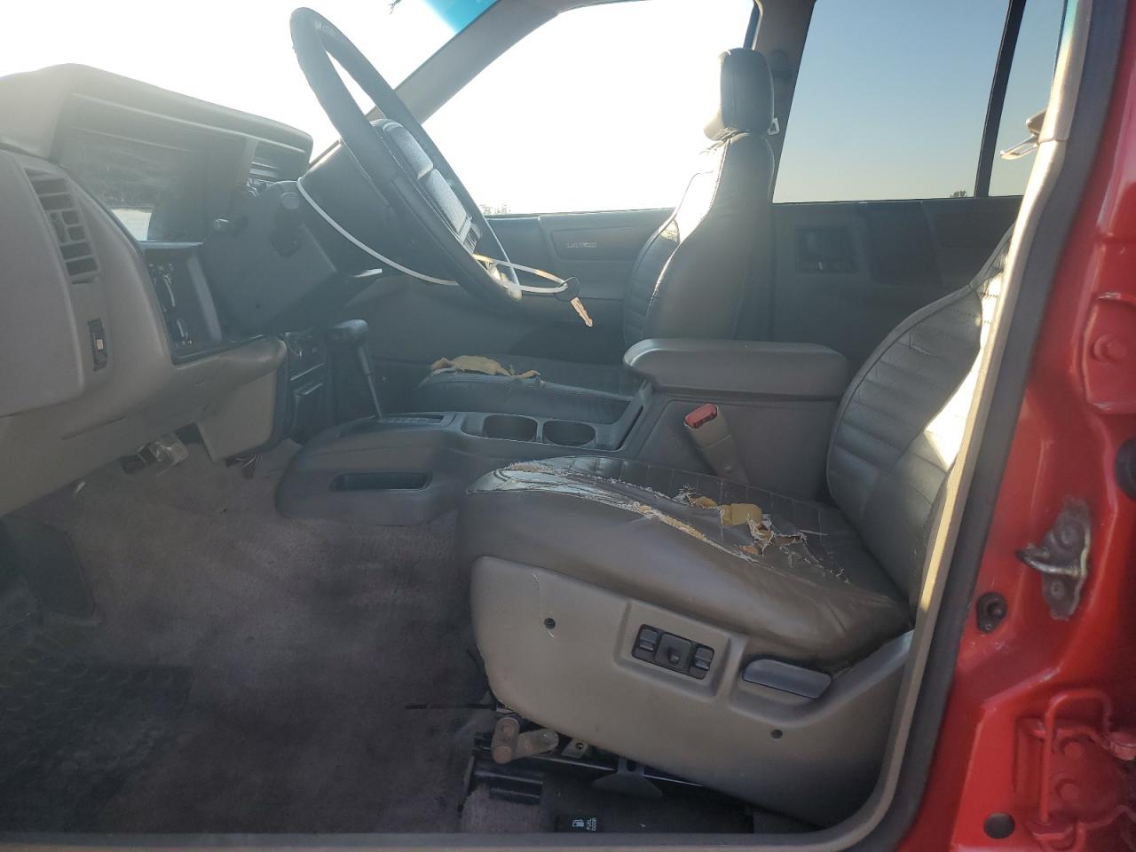 1995 Jeep Grand Cherokee Laredo VIN: 1J4FX58S7SC756526 Lot: 84910745
