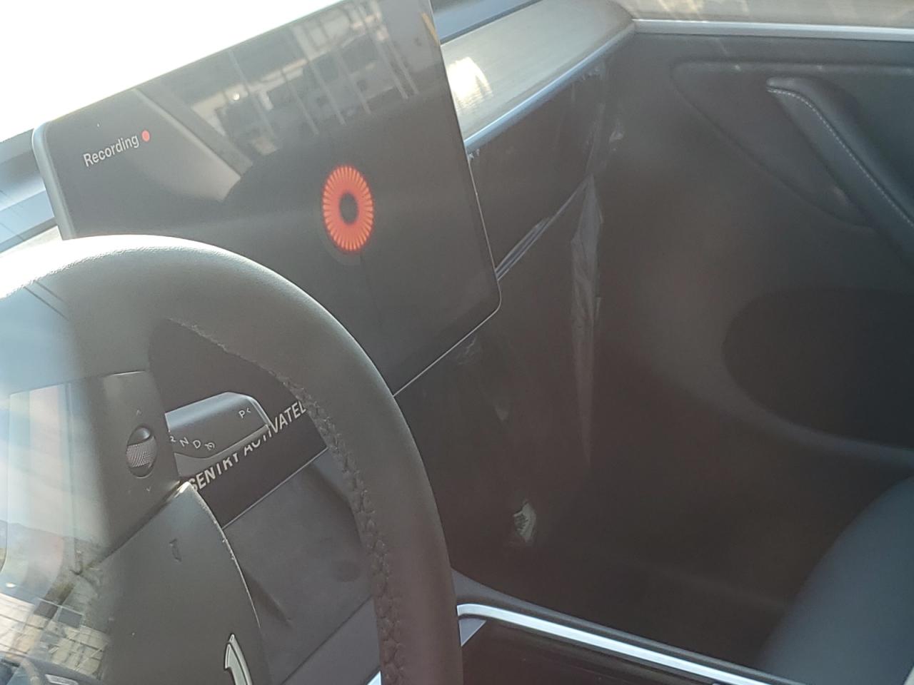 2023 Tesla Model Y VIN: 7SAYGDEE1PA210872 Lot: 90685975