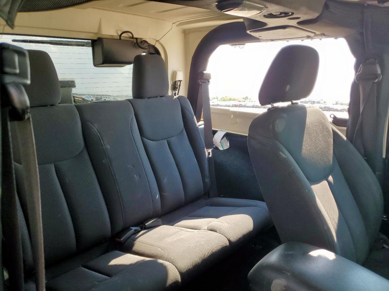 2015 Jeep Wrangler Sport VIN: 1C4AJWAG7FL719463 Lot: 85083415