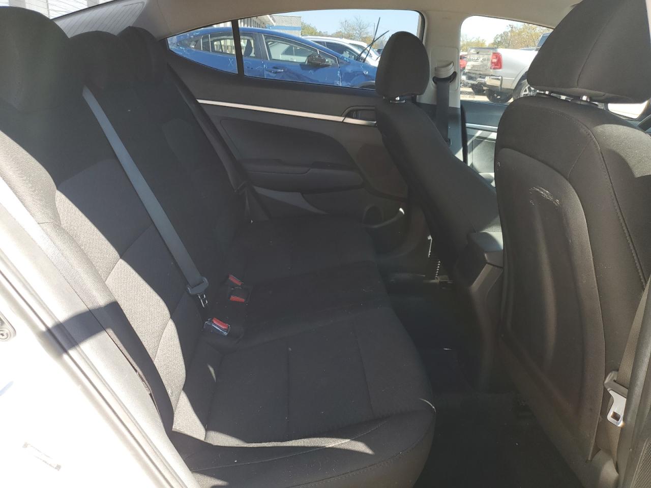 2019 Hyundai Elantra Se VIN: 5NPD74LF3KH460425 Lot: 86615525
