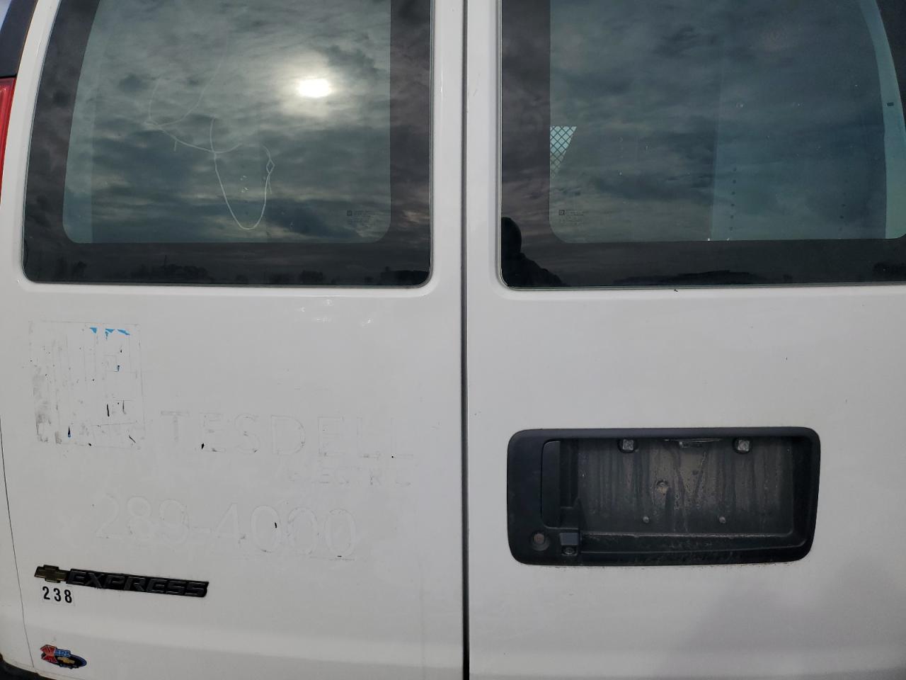 2024 Chevrolet Express G2500 VIN: 1GCWGAFP1R1291860 Lot: 90354305