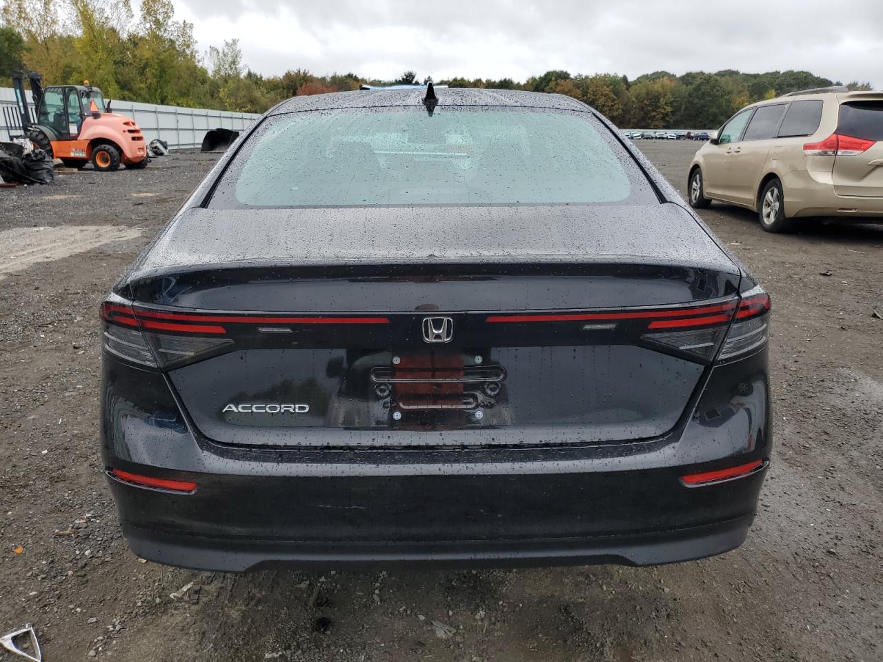 2025 Honda Accord Lx VIN: 1HGCY1F24SA032484 Lot: 85560135