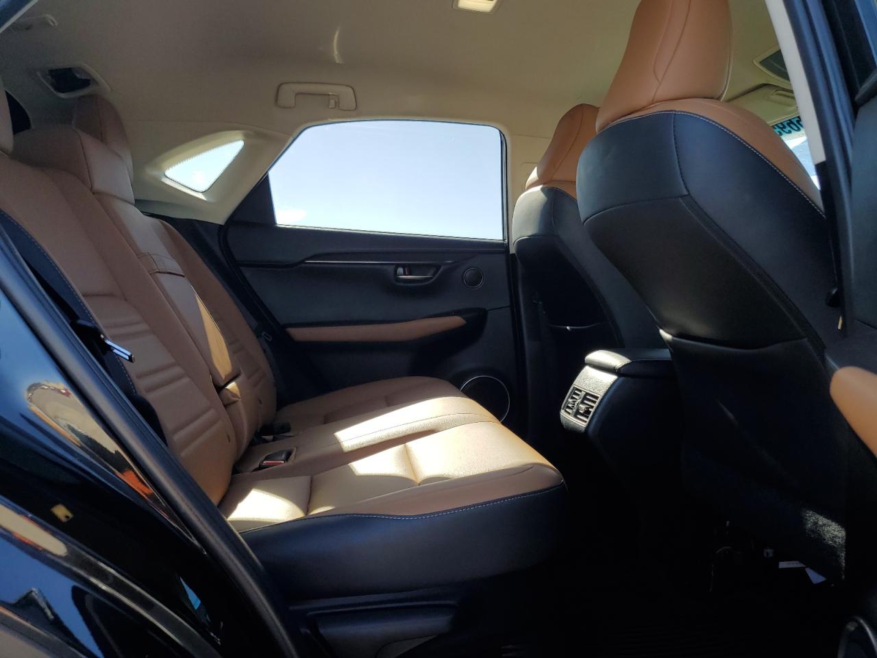 2019 Lexus Nx 300 Base VIN: JTJYARBZ1K2137811 Lot: 86695135